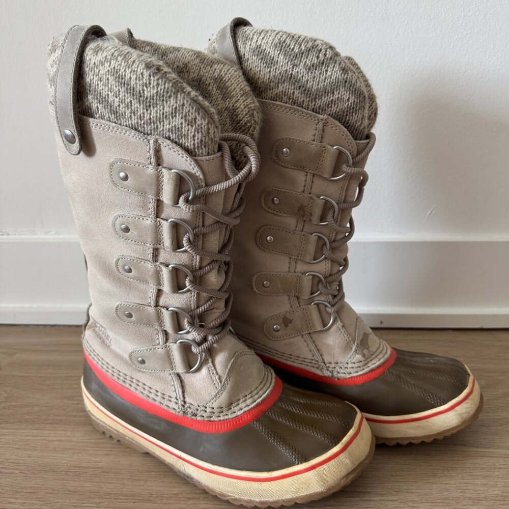 Sorel - Joan of Arctic Knit Snow Boot - size 6